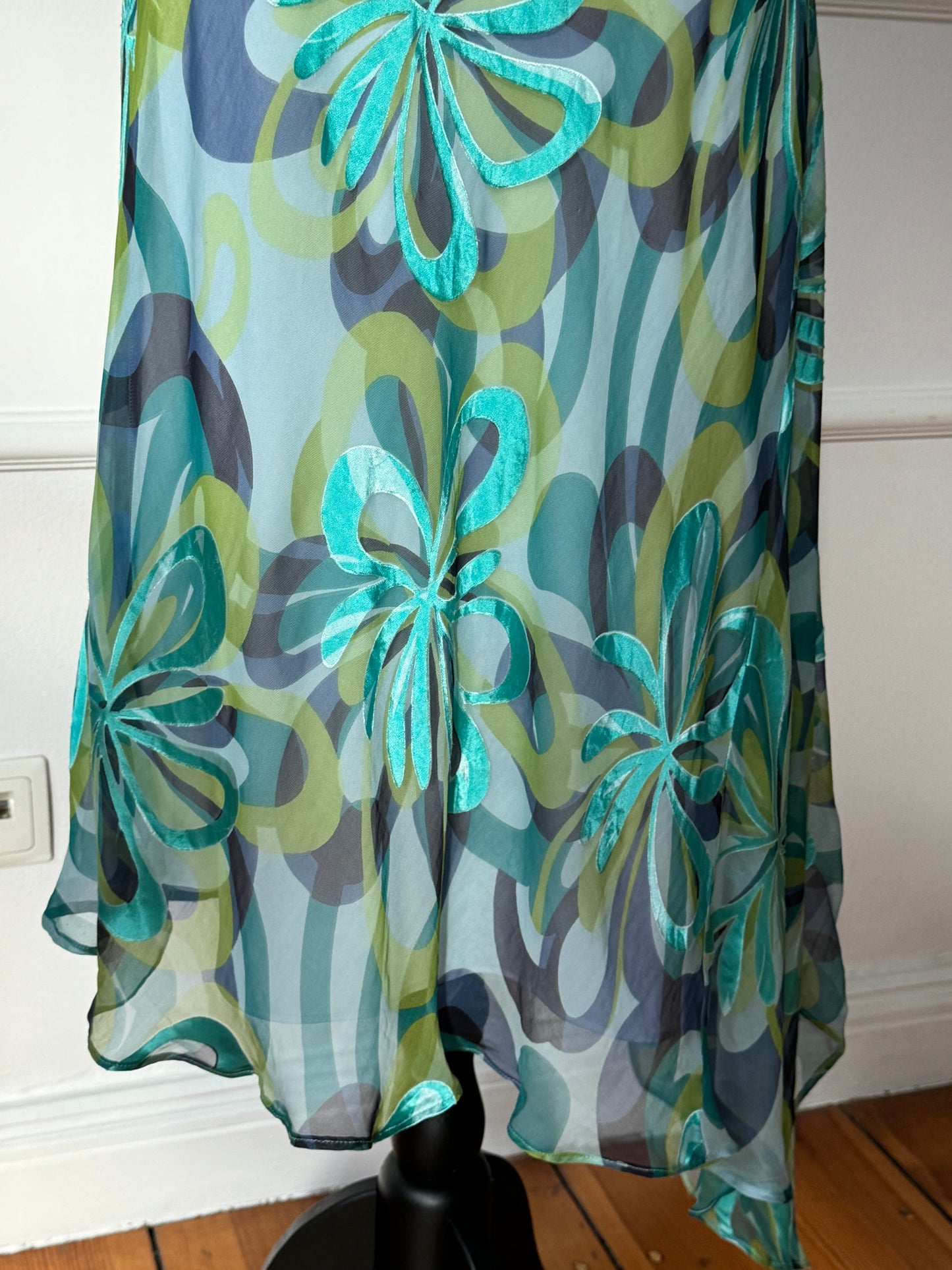 Silk Vintage Blue Dress (UK 8 / IT 40 / S / US 4)