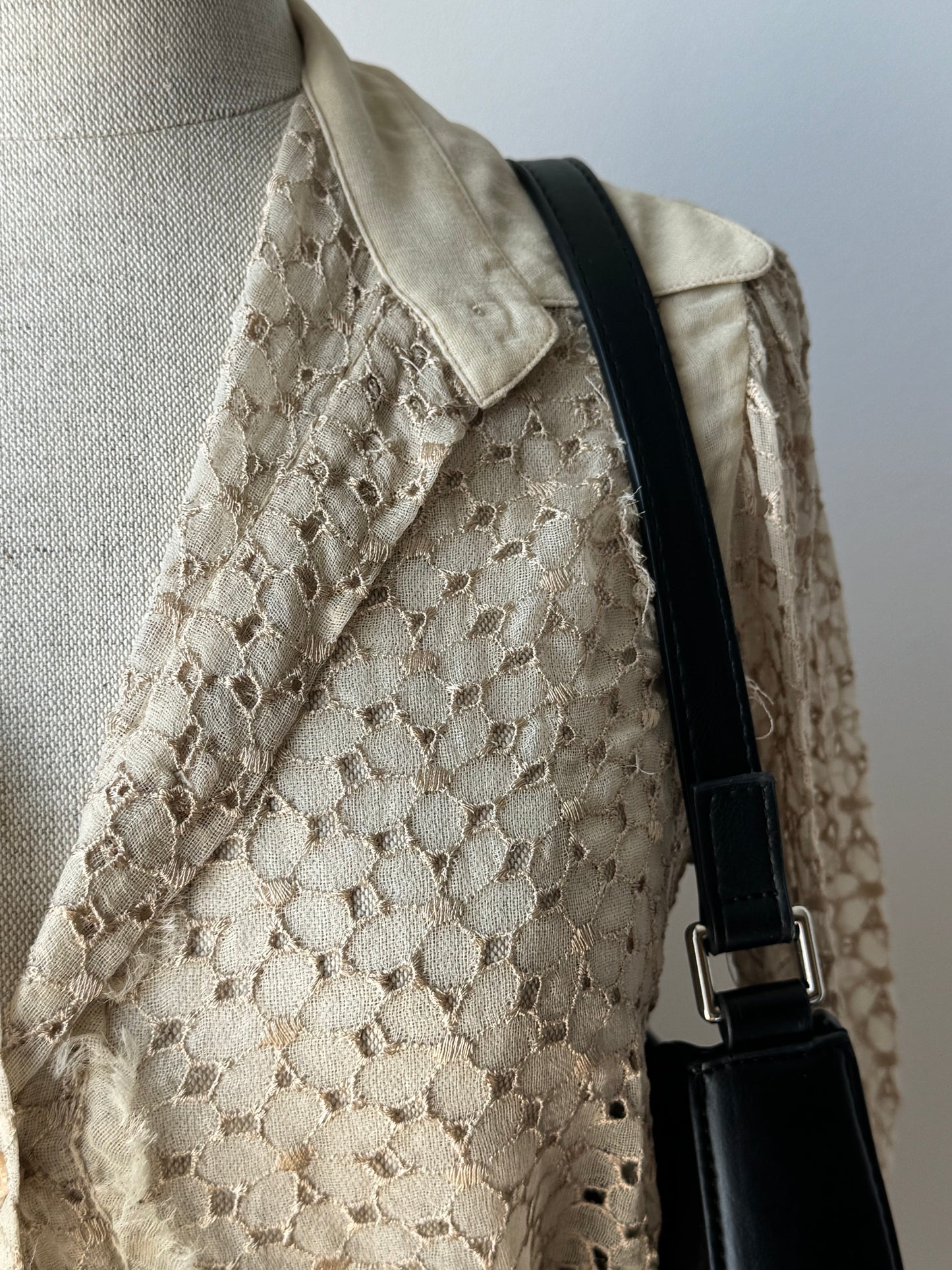 Anna Molinari Vintage Lace Shirt In Beige Ecru (S)