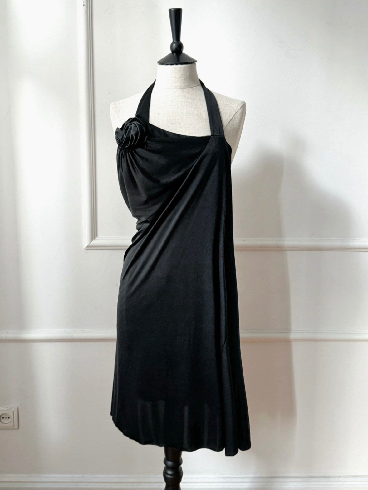 Yves Saint Laurent YSL Rose Dress in Black (M) Ciao Kasia Yves Saint Laurent YSL Rose Dress in Black (M) Ciao Kasia