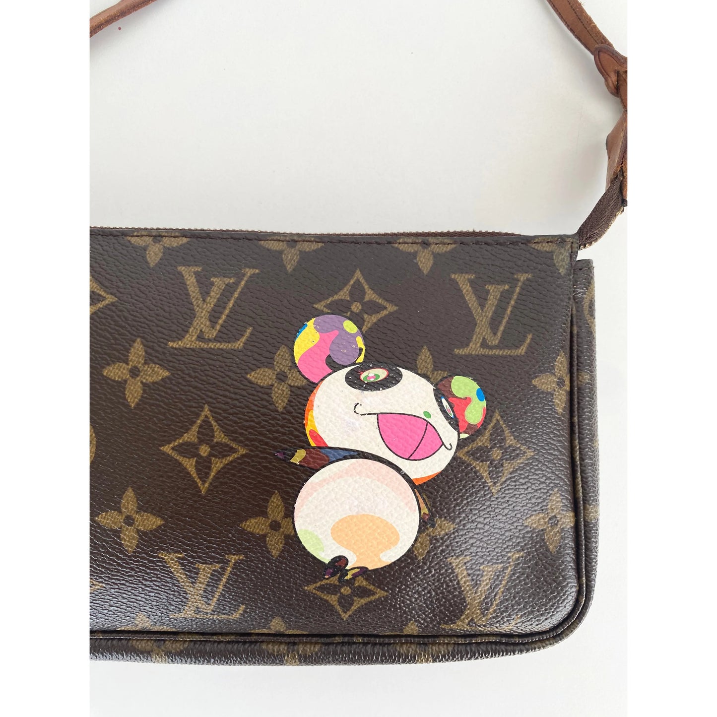 Preloved Louis Vuitton x Takashi Murakami Panda Pochette, vintage Takashi Murakami bag, Louis Vuitton Panda pochette, Louis Vuitton Japan pochette, LV Murakami vintage bag, preloved LV Murakami pochette, preowned Murakami Louis Vuitton bag, Murakami mini bag, Louis Vuitton vintage mini bag