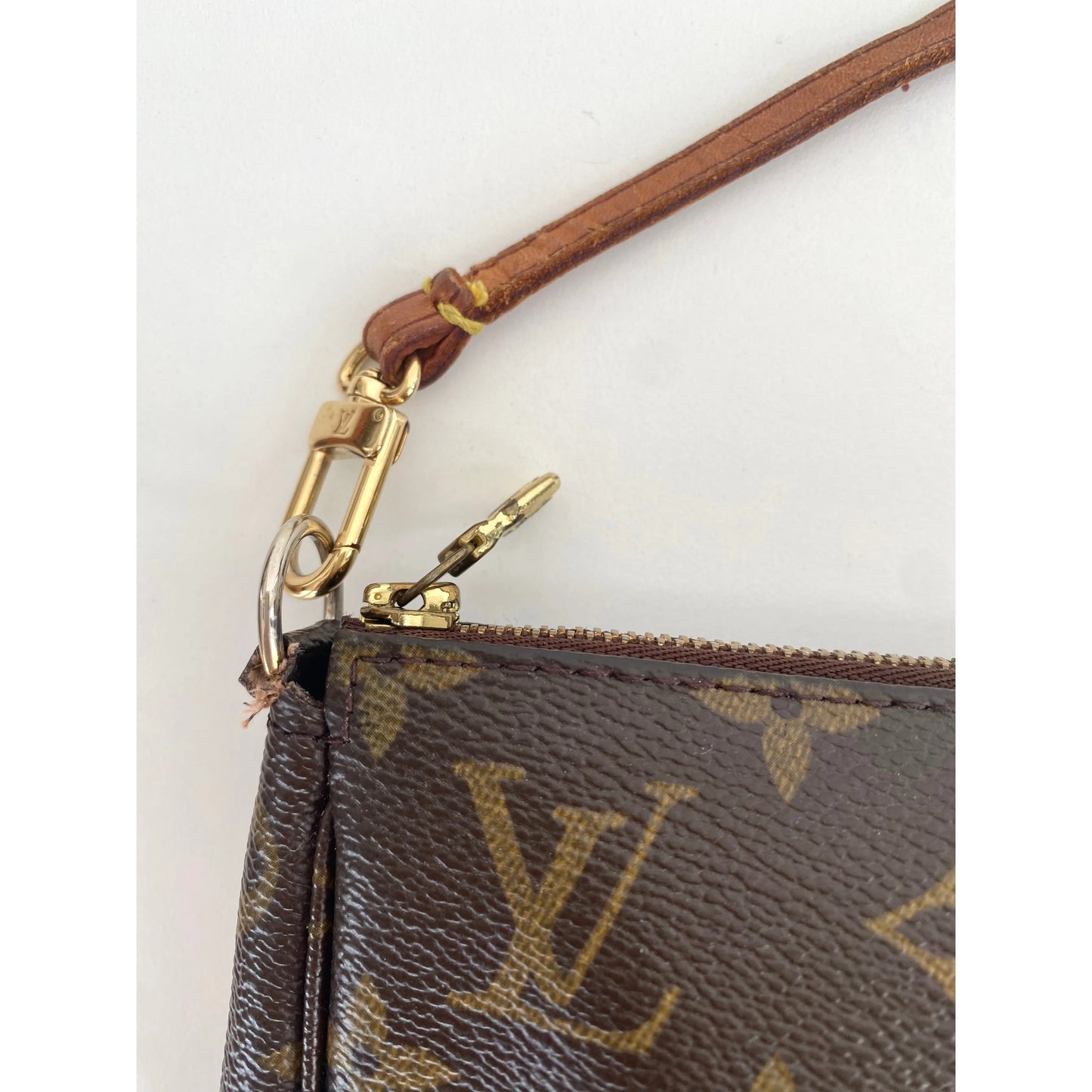RARE Louis Vuitton x Takashi Murakami Panda Pochette