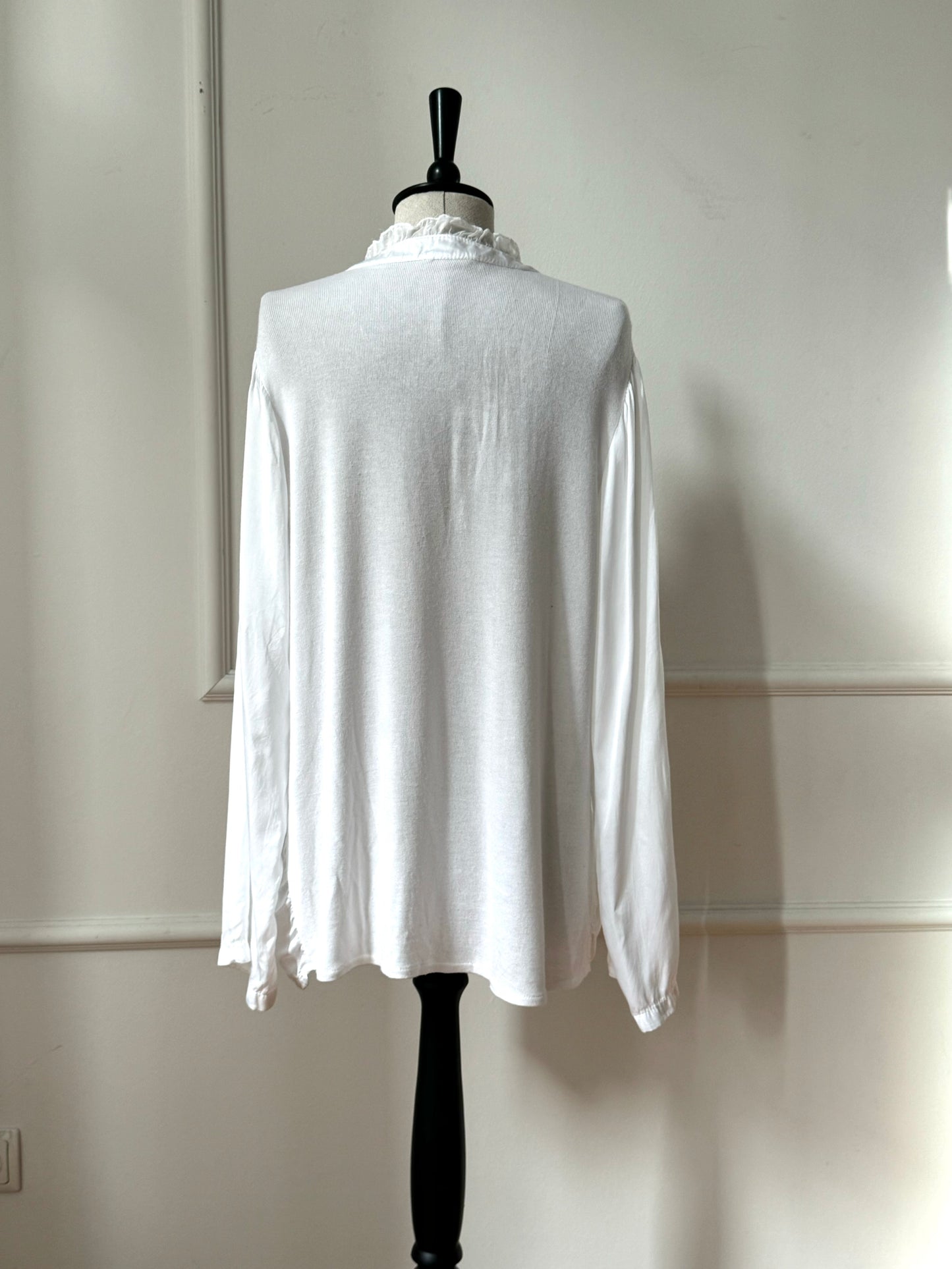 Vintage Italian Silk Blouse (M)