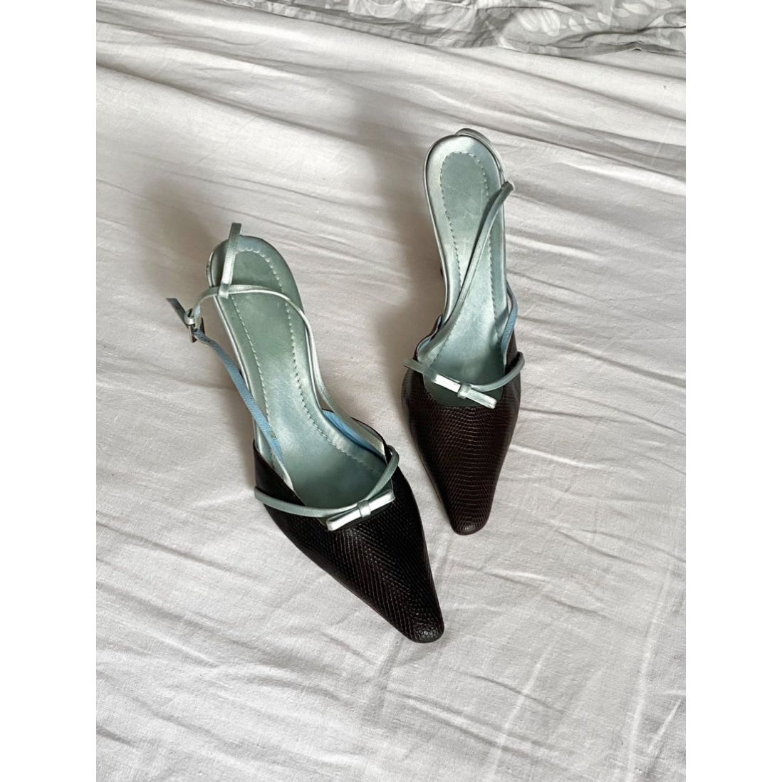 Valentino Garavani Bow Kitten Heels (EU 38,5)