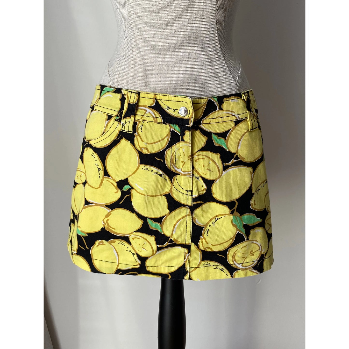 Dolce & Gabbana DG Mini Denim Skirt in Lemons (M)