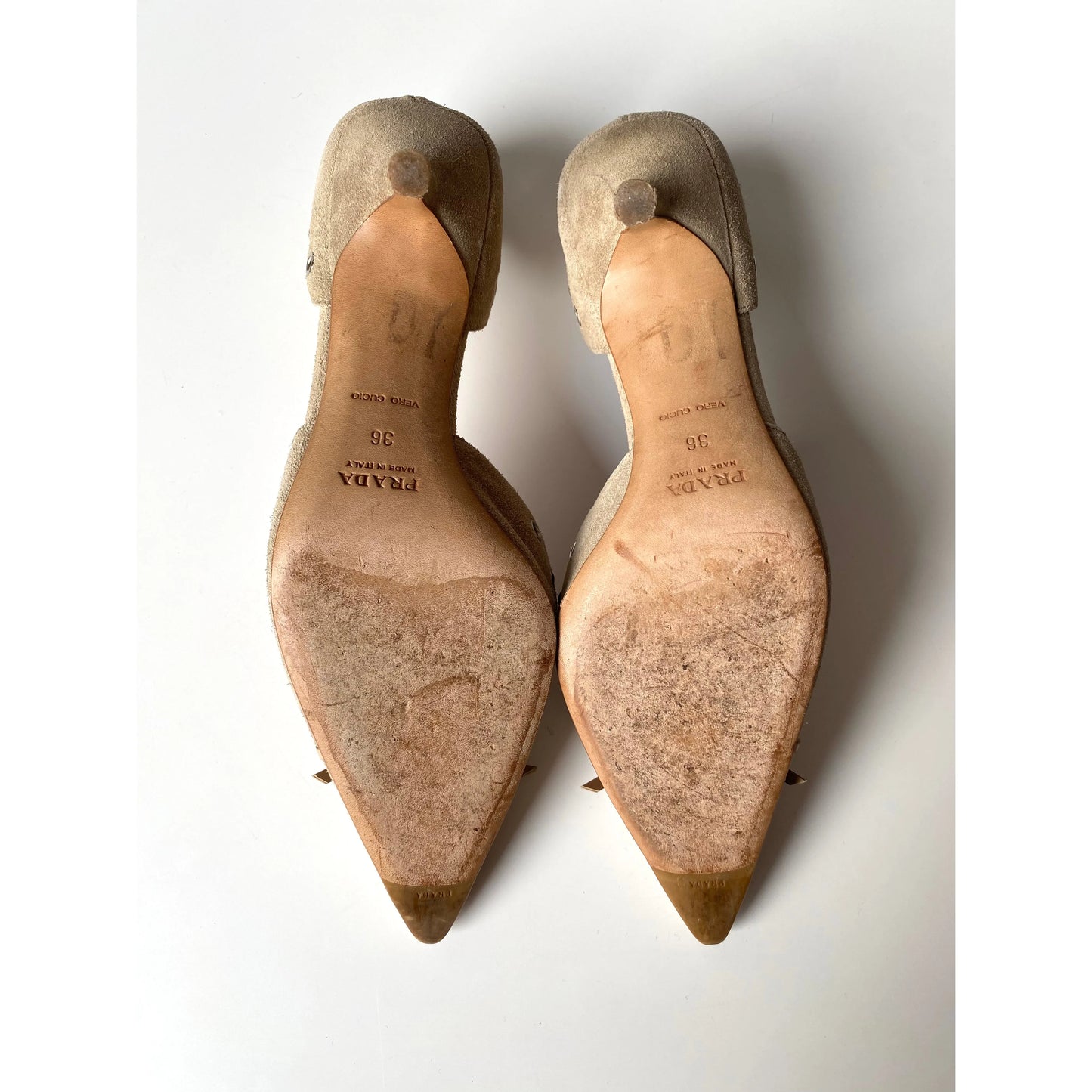 Iconic Prada Eyelet Kitten Heels (EU 37)