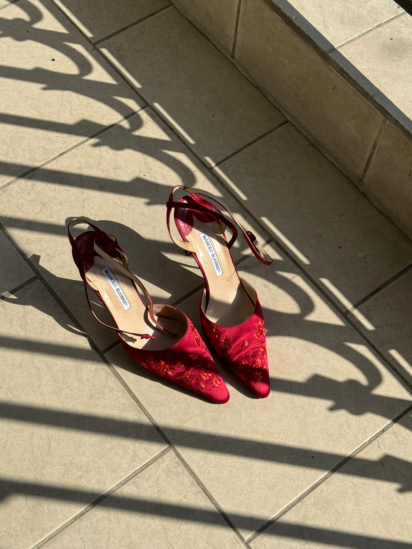 Manolo Blahnik Red Embroidered Heel (EU 40,5 / 41)