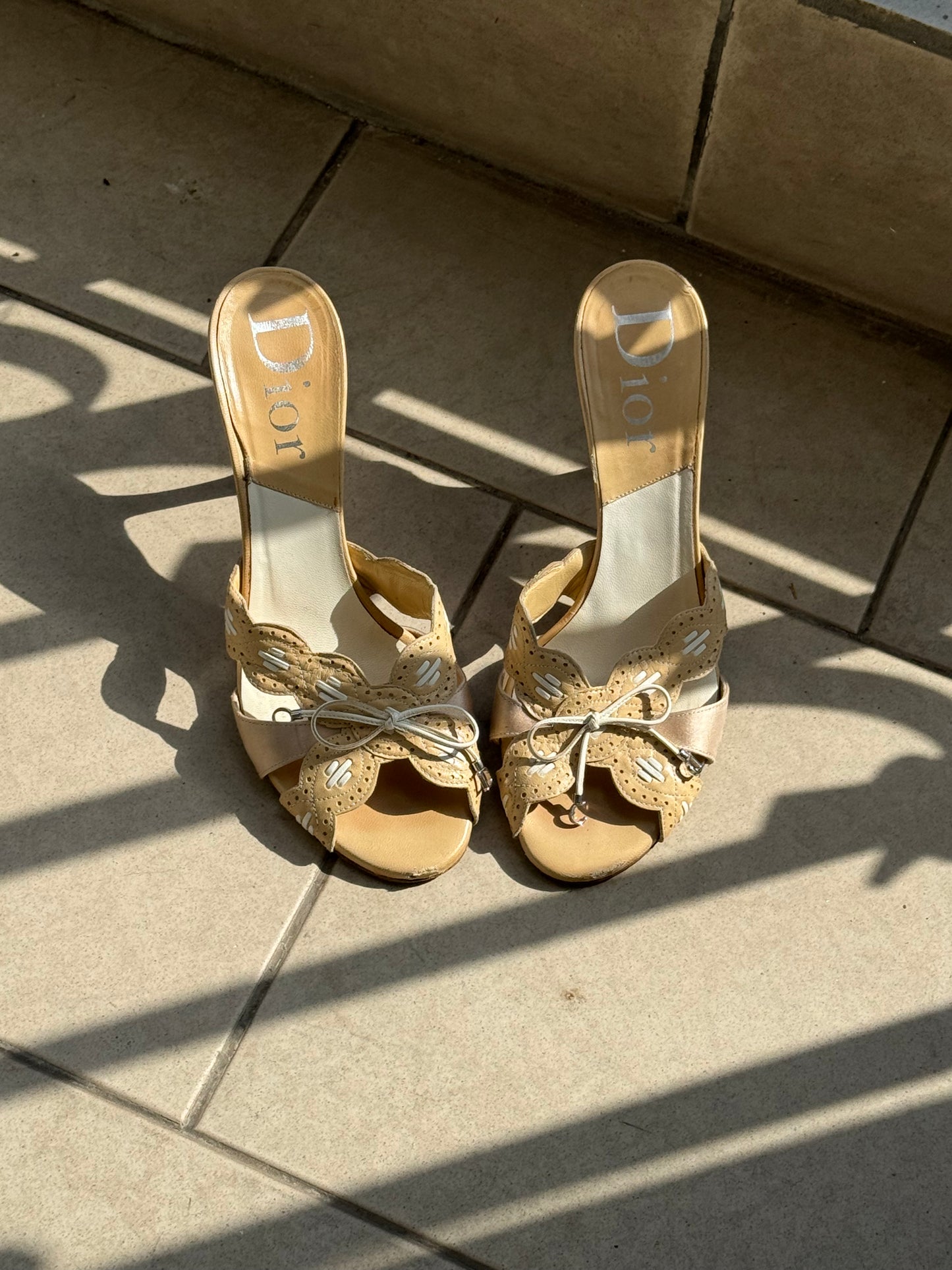 Christian Dior Beige Mules (EU 38,5)