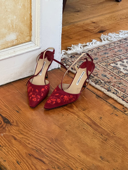 Manolo Blahnik Red Embroidered Heel (EU 40,5 / 41)