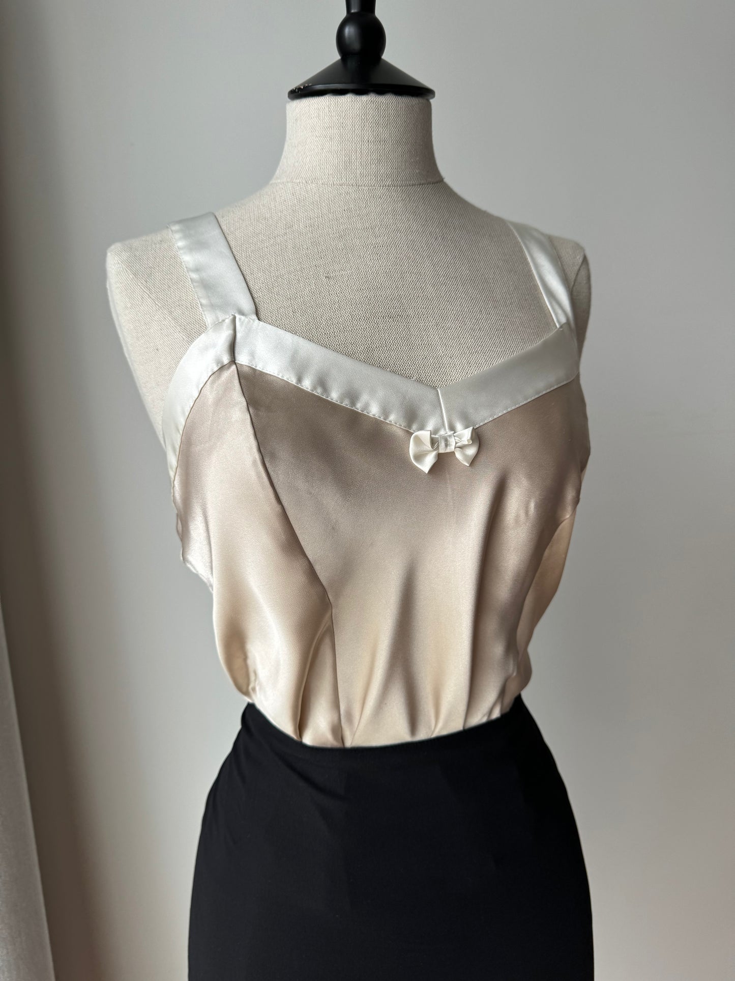 Vintage Bow Slip Top in Caffe Latte (M)