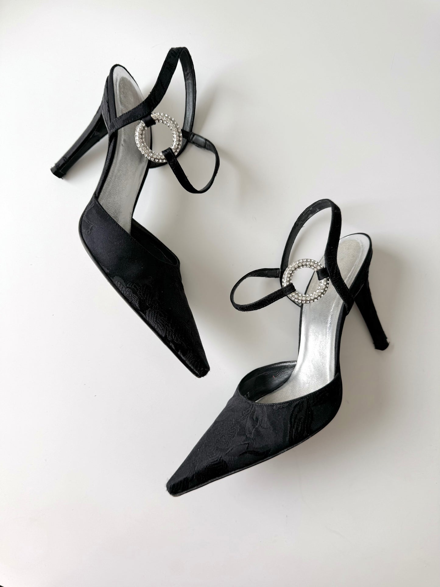 Vintage Stuart Weitzman Jewel Heels (EU 37)