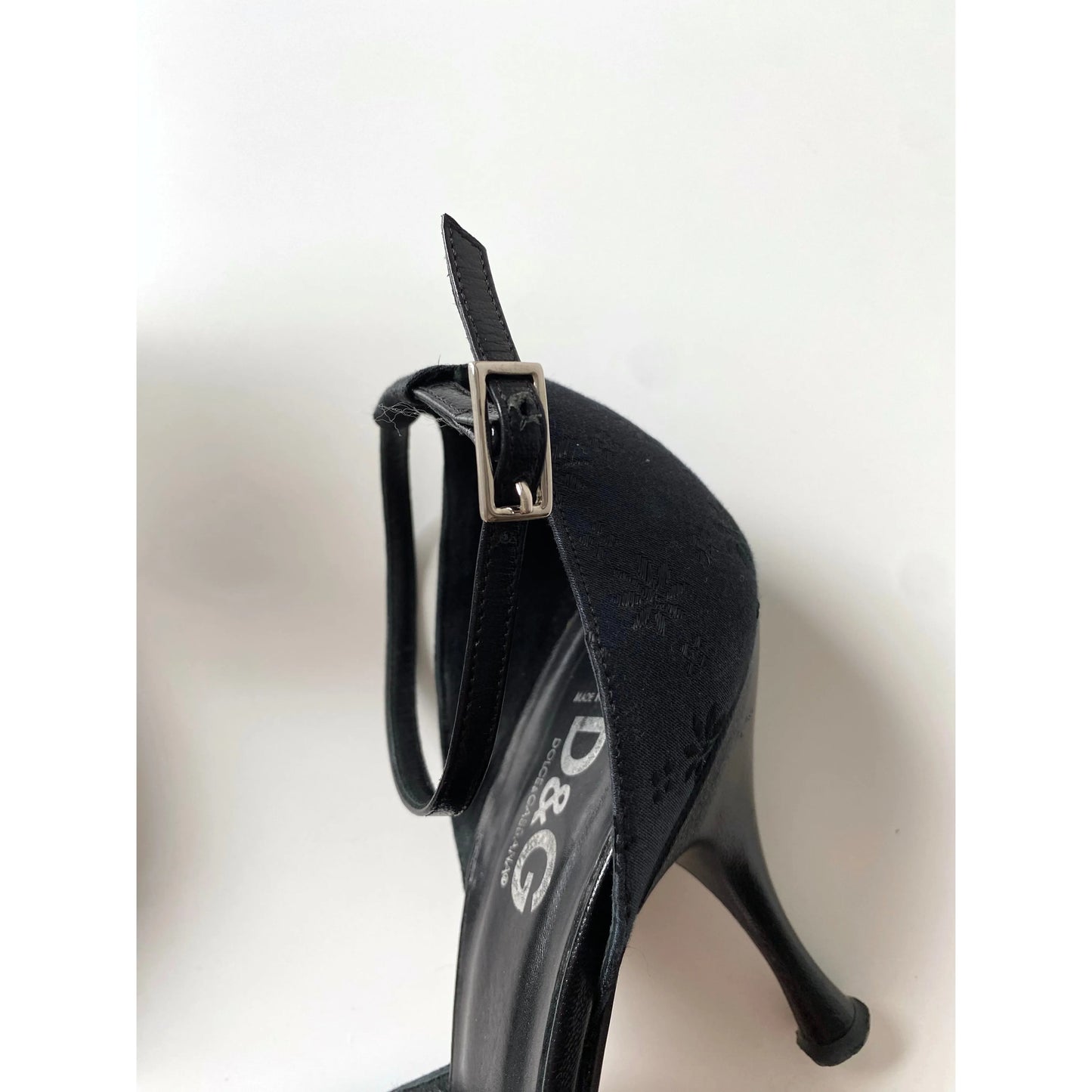Dolce & Gabbana Ankle Strap Heels (EU 40)