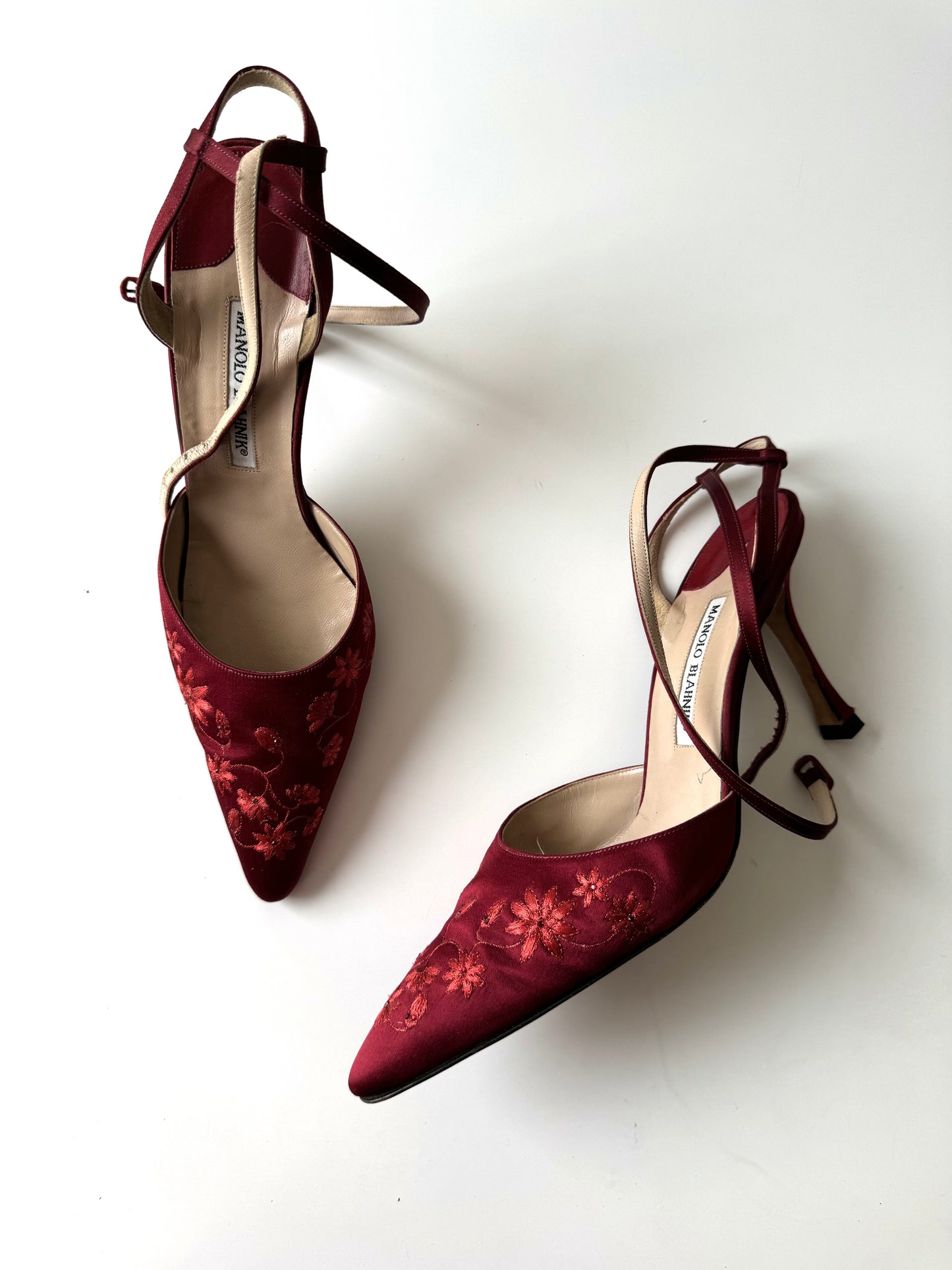 Manolo Blahnik Red Embroidered Heel (EU 40,5 / 41)