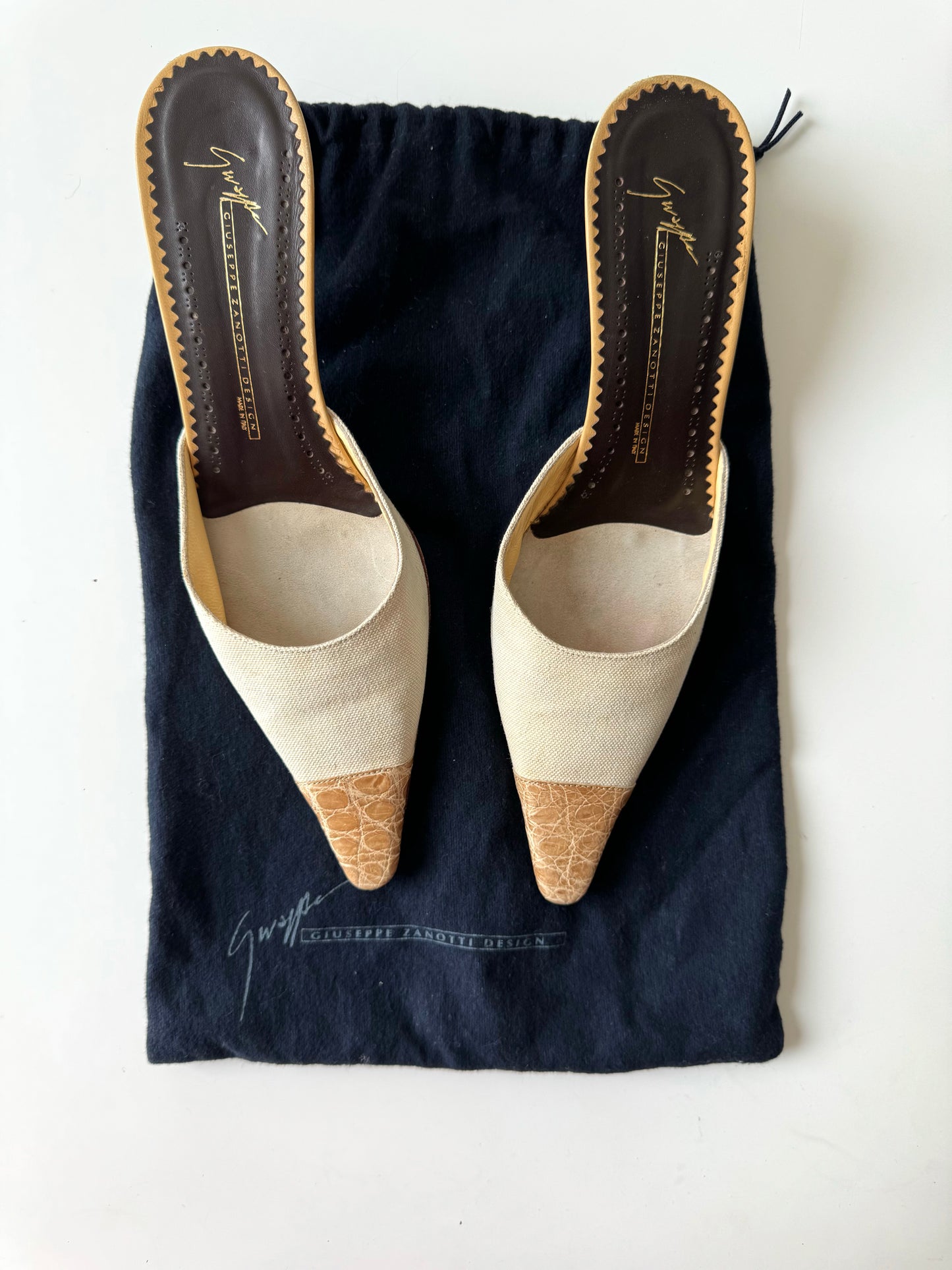 Giuseppe Zanotti Vintage Kitten Heels (EU 38,5)