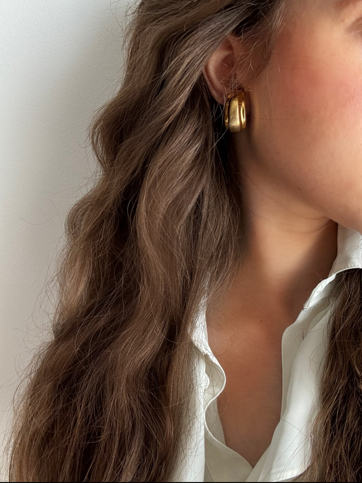 Vintage 90s Golden Clip-On Earrings