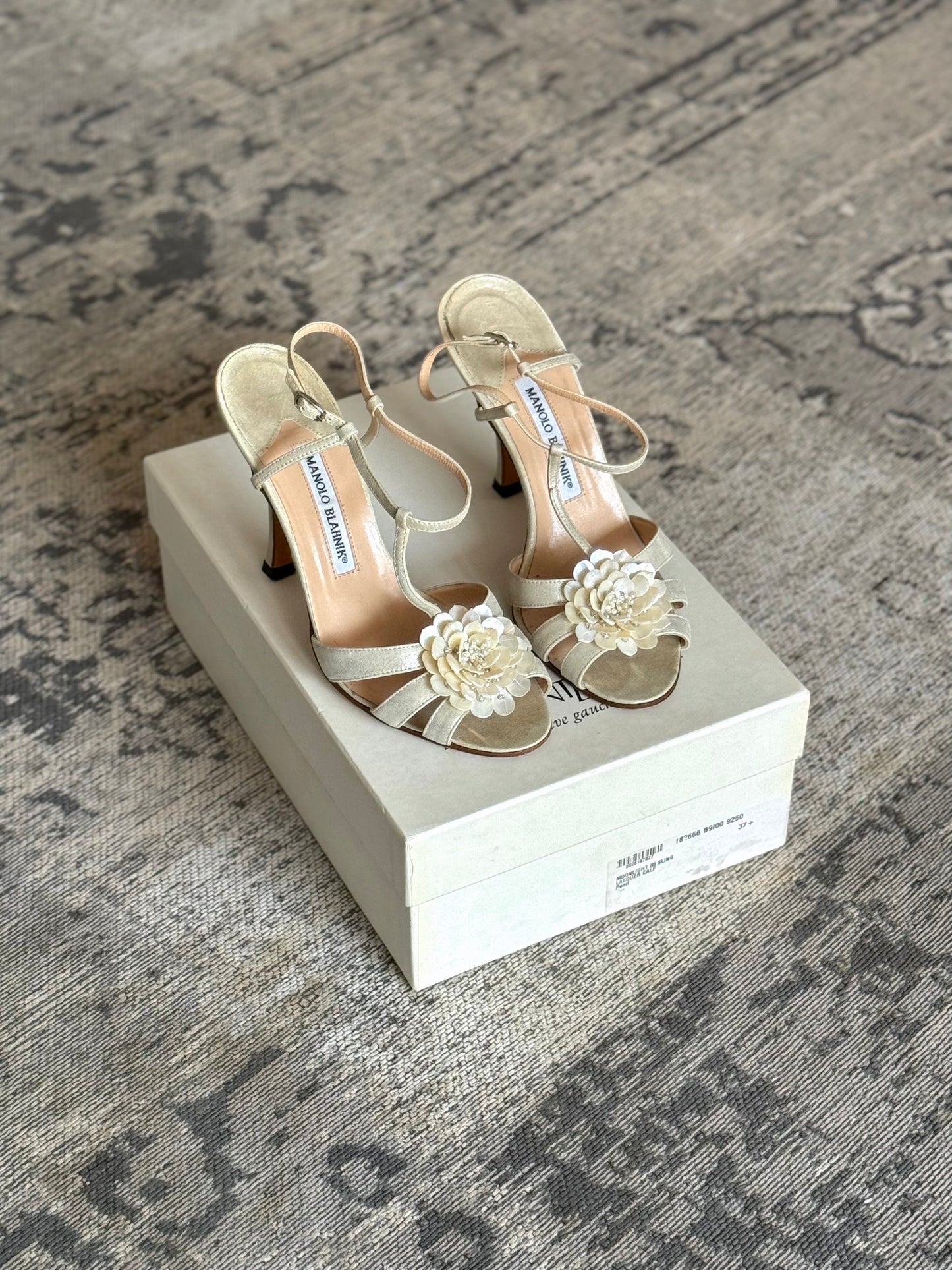 Manolo Blahnik Flower Sandals (EU 38)