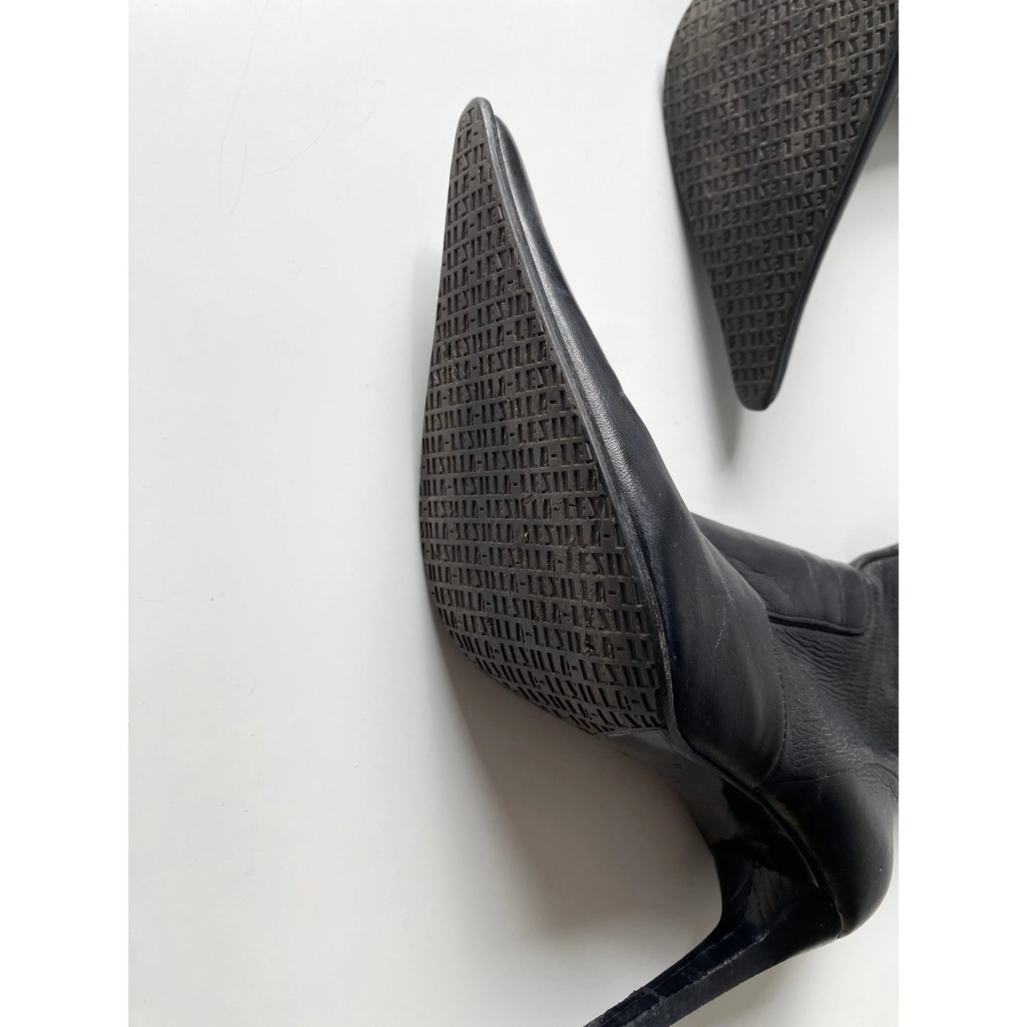 Vintage Le Silla Boots in Black (EU 38 / US 7)