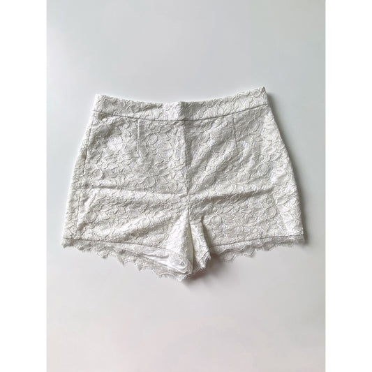 Vintage Diane von Furstenberg Lace Shorts (XL / US 10)