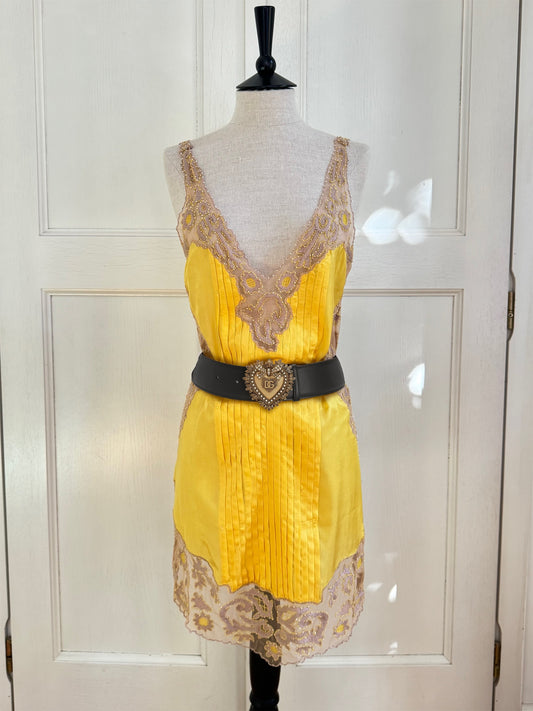 RUNWAY Blumarine 2008 Spring / Summer Silk Yellow Beaded Lace Dress (IT 44 / L)