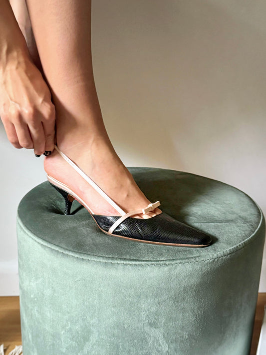 Valentino Garavani Bow Kitten Heels (EU 38)