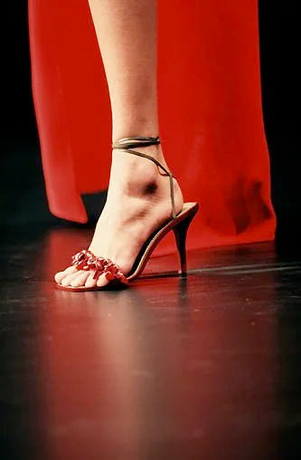 Valentino Garavani Vintage Flower Sandals (EU 39)