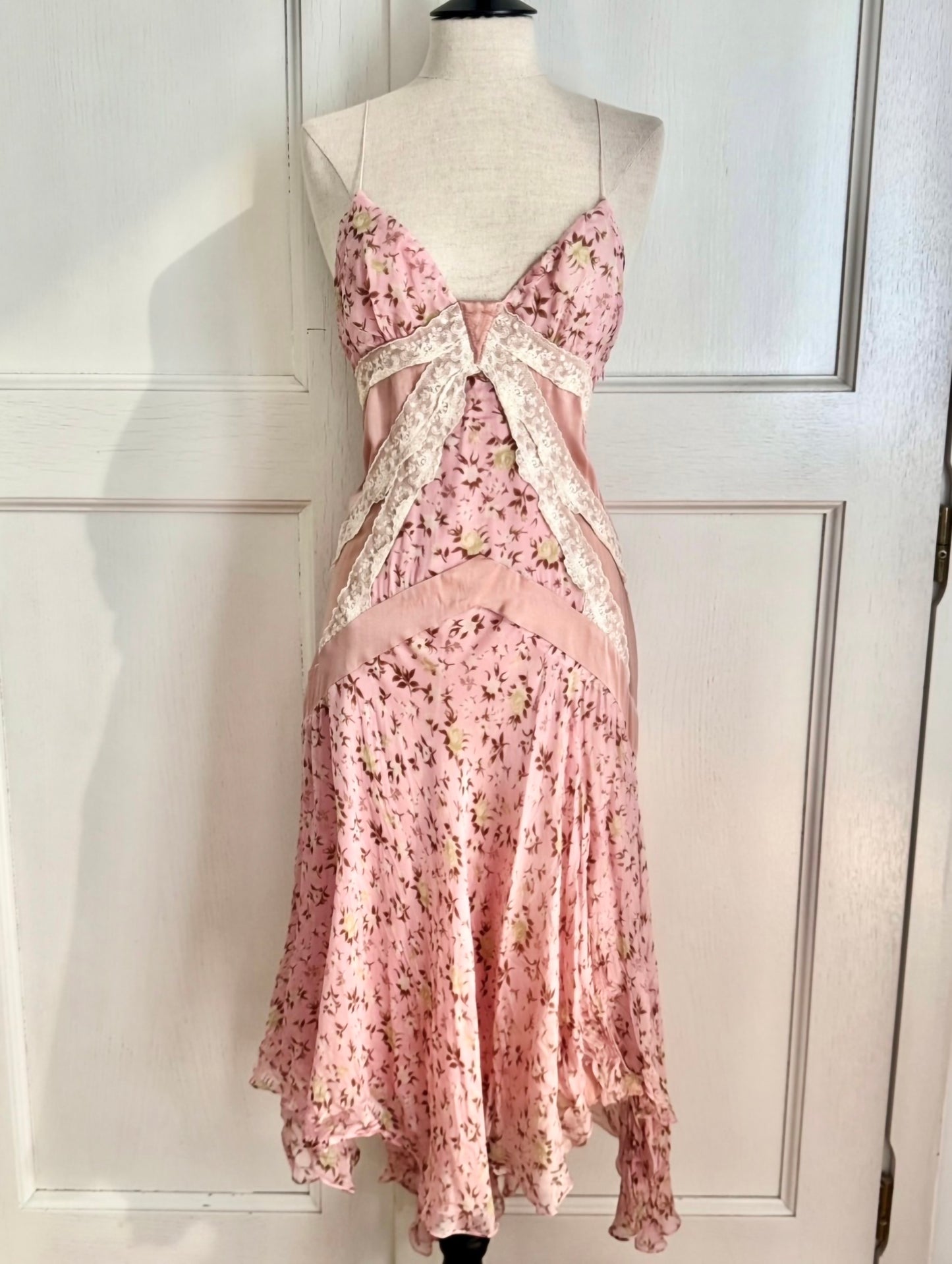 RUNWAY Dolce and Gabbana D&G Floral Silk Dress in Pink F/W 2004 (S)