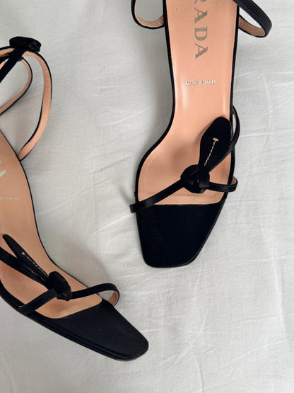 Prada Vintage 90s Rosebud Satin Silk Sandals (EU 39,5)