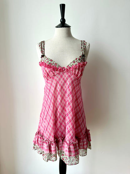 vintage betsey johnson dress Pink and White Strapless Size 2, Maria 'west Side Story' This fun statement piece is perfect for picnics or casual dinners VINTAGE 80s Betsey Johnson Punk