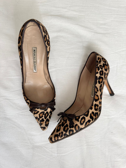 Manolo Blahnik Vintage Animal Print Cheetah Heels (EU 37)