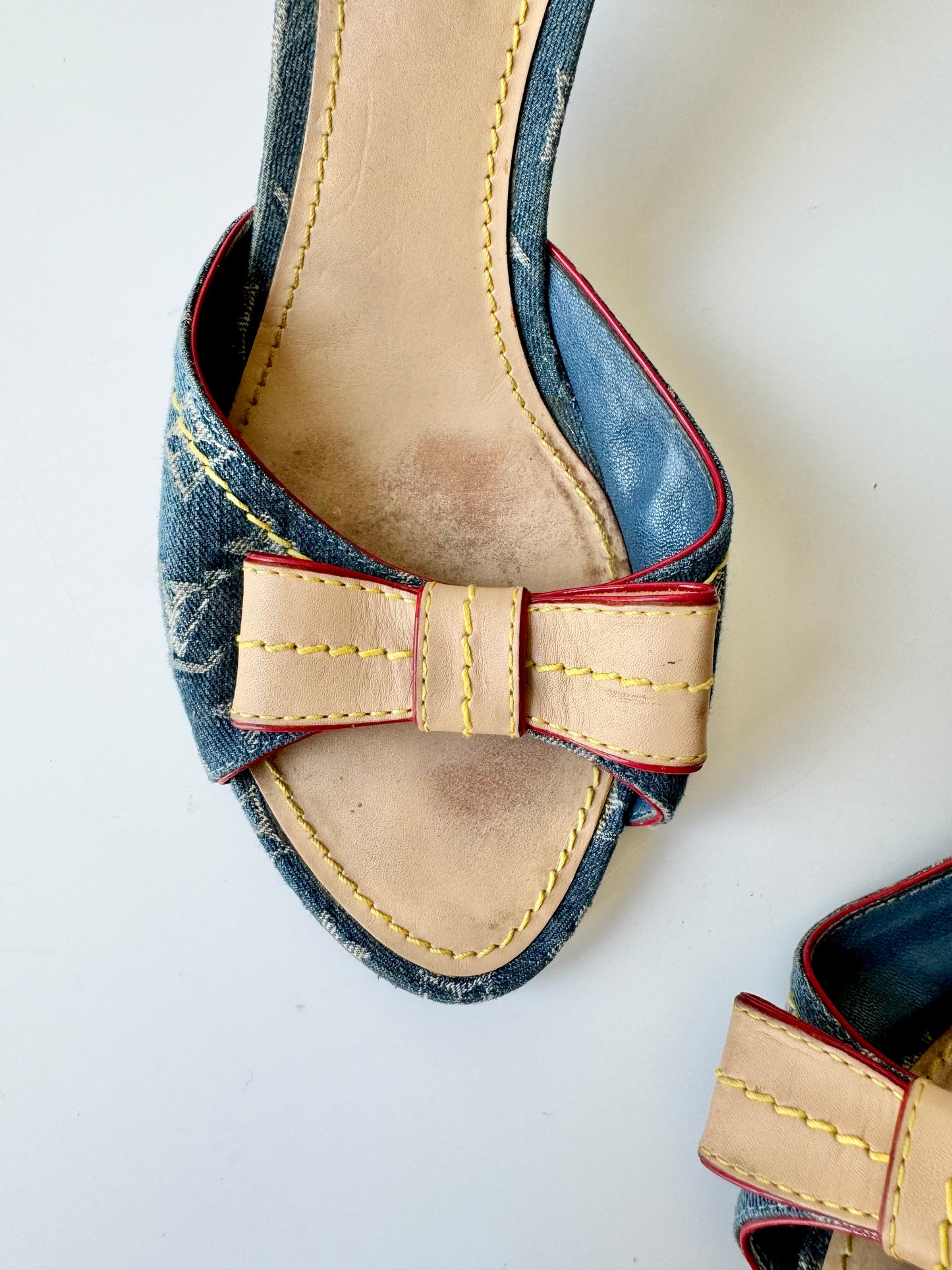 Louis Vuitton Bow Denim Mules (EU 37)