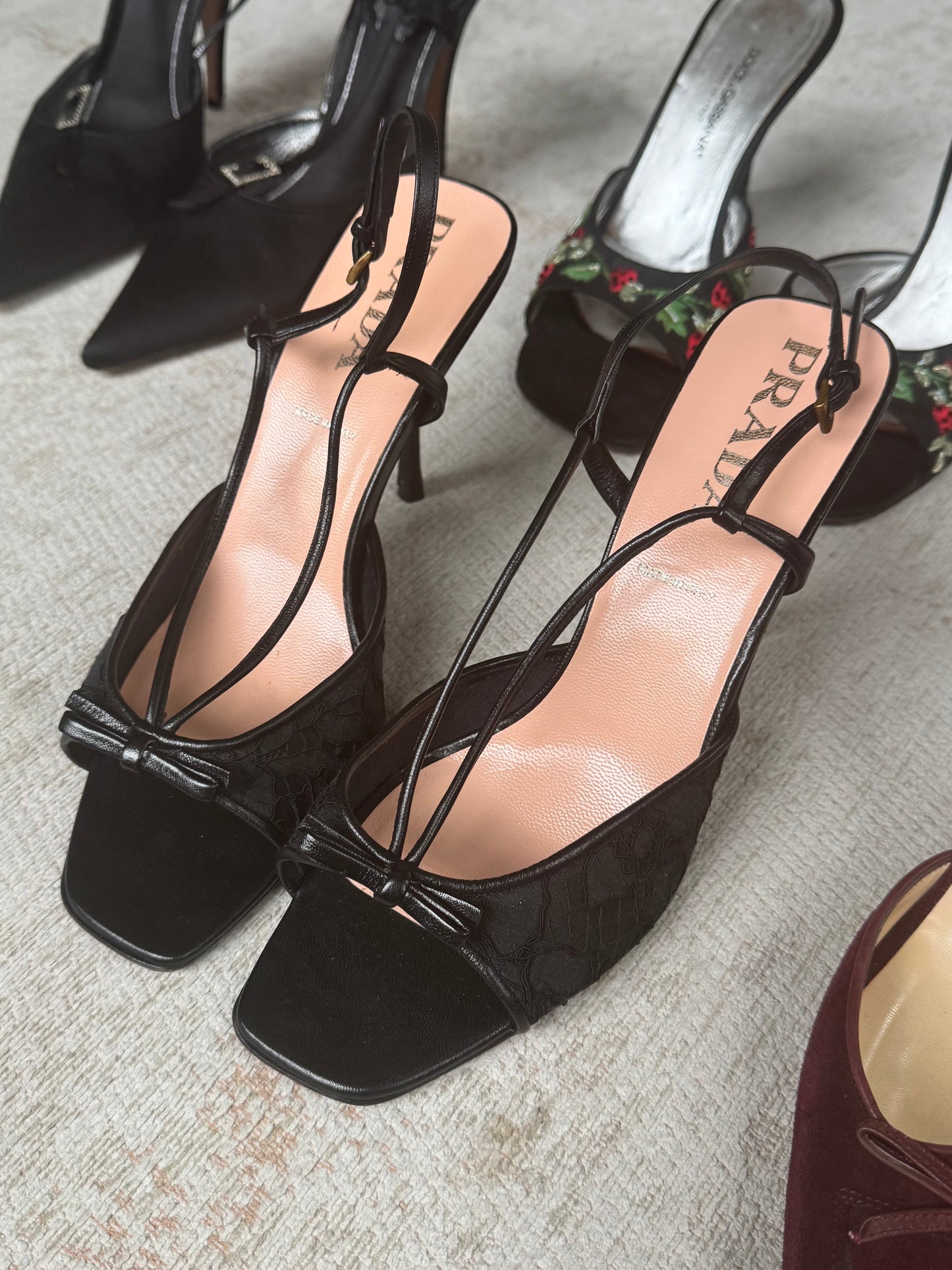 ICONIC Prada Vintage Bow Heels (EU 39,5)