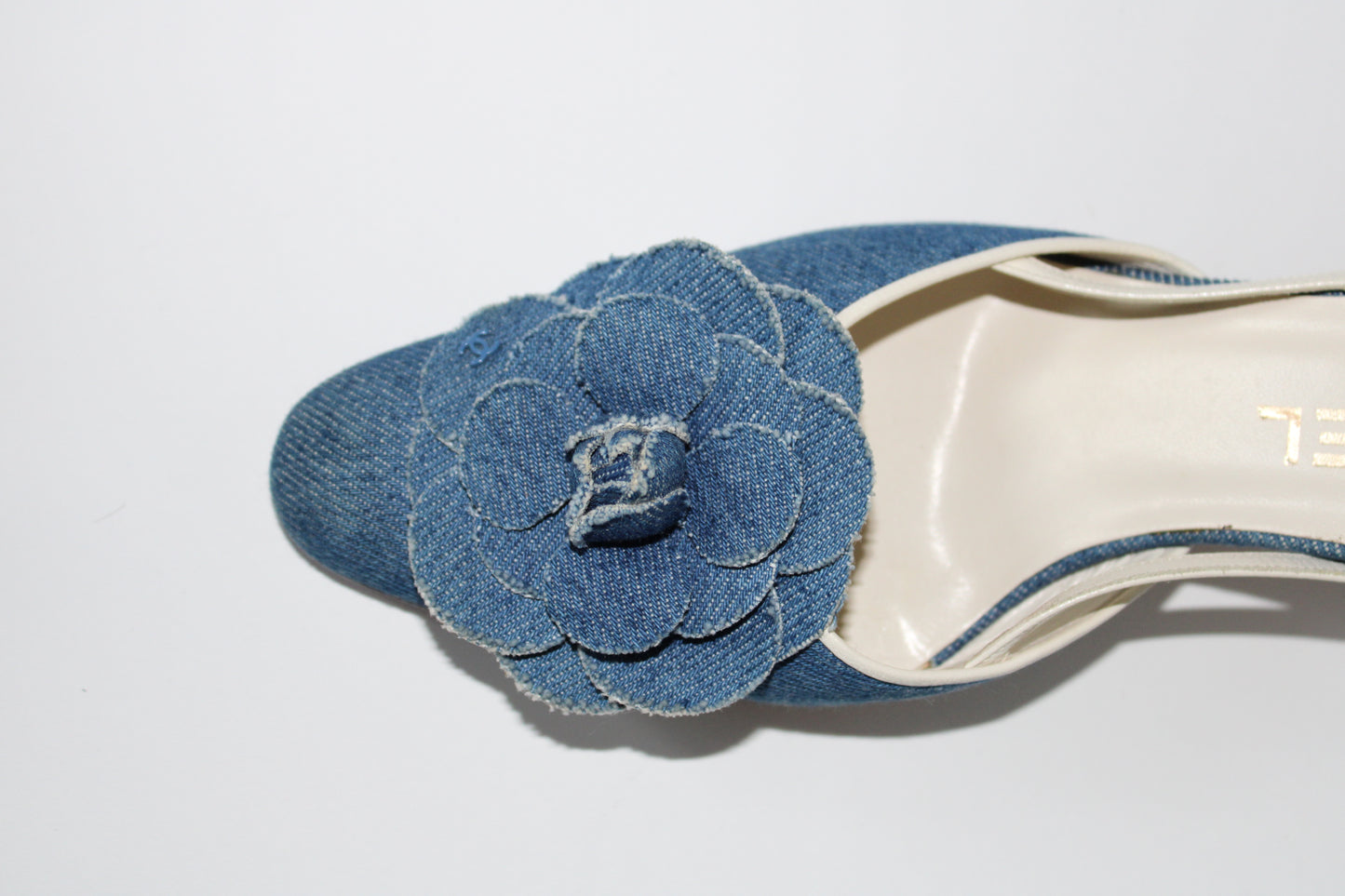 Chanel Camelia Denim Slingback Heels (EU 37)