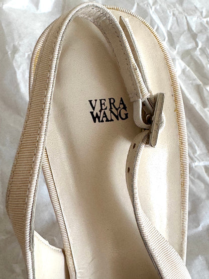Vera Wang Vintage Embroidered & Beaded Bridal Off-White Heels (EU 40 / 40,5)