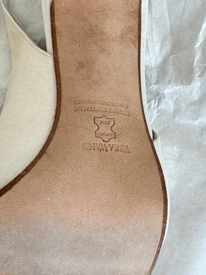 Vera Wang Vintage Embroidered & Beaded Bridal Off-White Heels (EU 40 / 40,5)