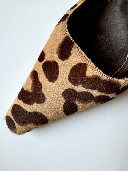 Valentino Garavani Leopard Print Mules (EU 37)