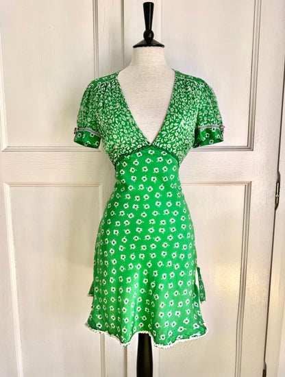 Dolce Gabbana D&G Vintage Silk Green Floral Mini Dress (S-M)