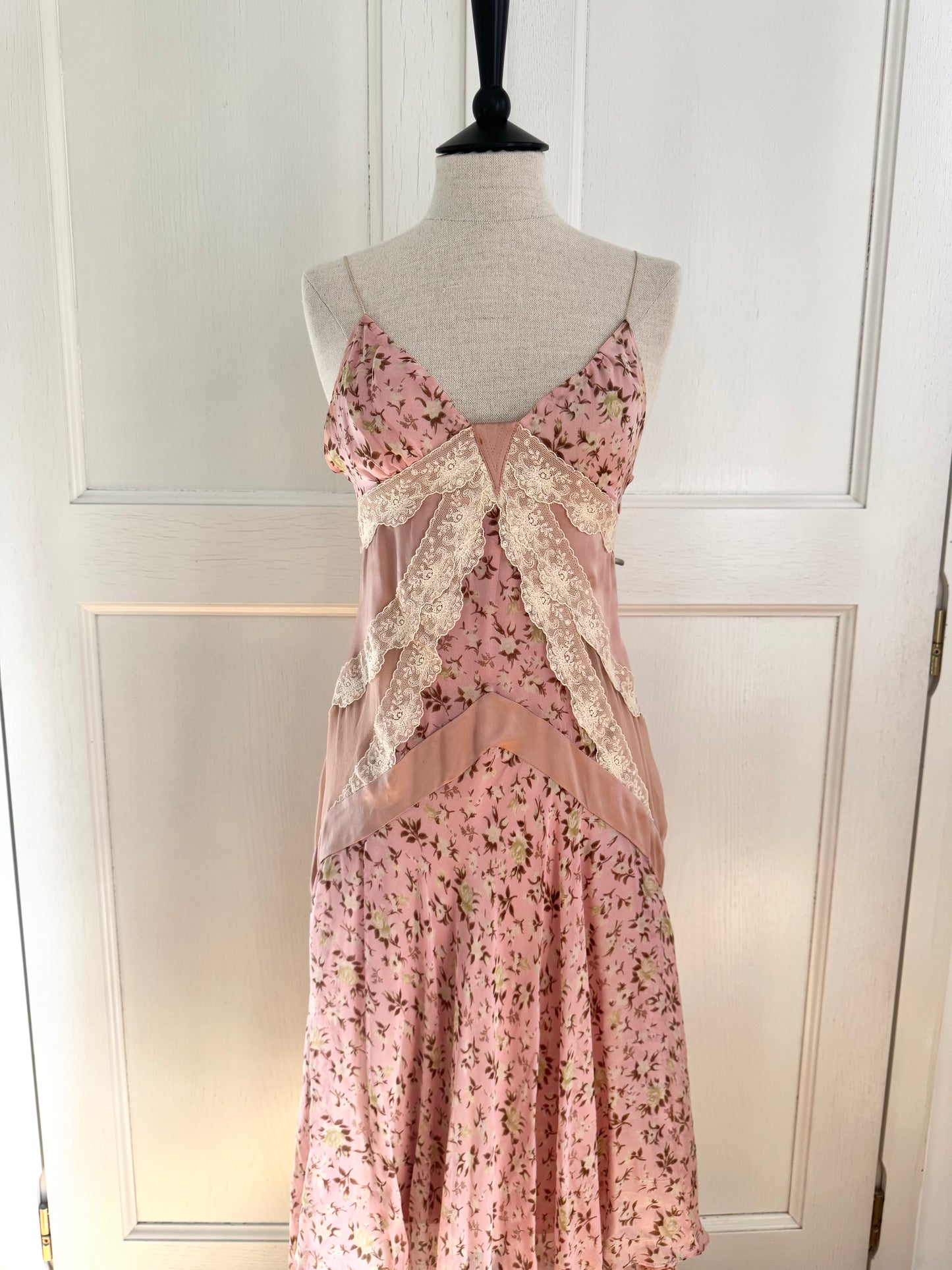 RUNWAY Dolce Gabbana D&G Floral Pink Silk Dress F/W 2004 (S)