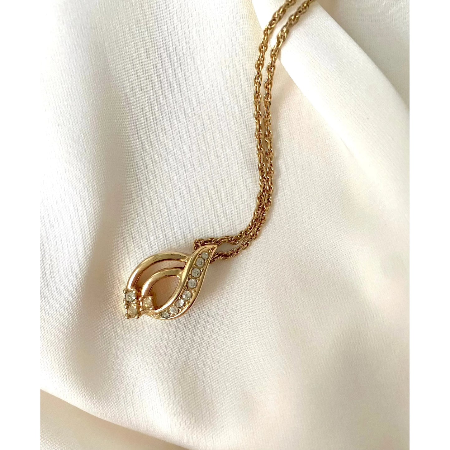 Dior Vintage Shell Necklace