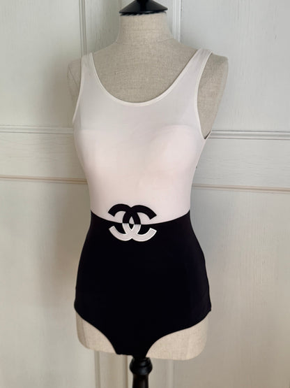 ICONIC Chanel Black & White 2019 One-Piece Swimsuit (S)