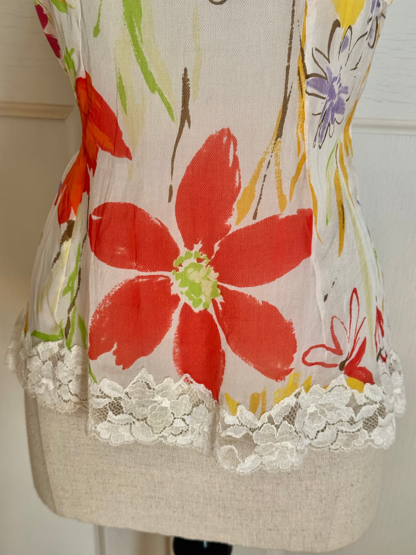 ICONIC Dolce Gabbana S/S 2002 Bellucci Floral Top (S)