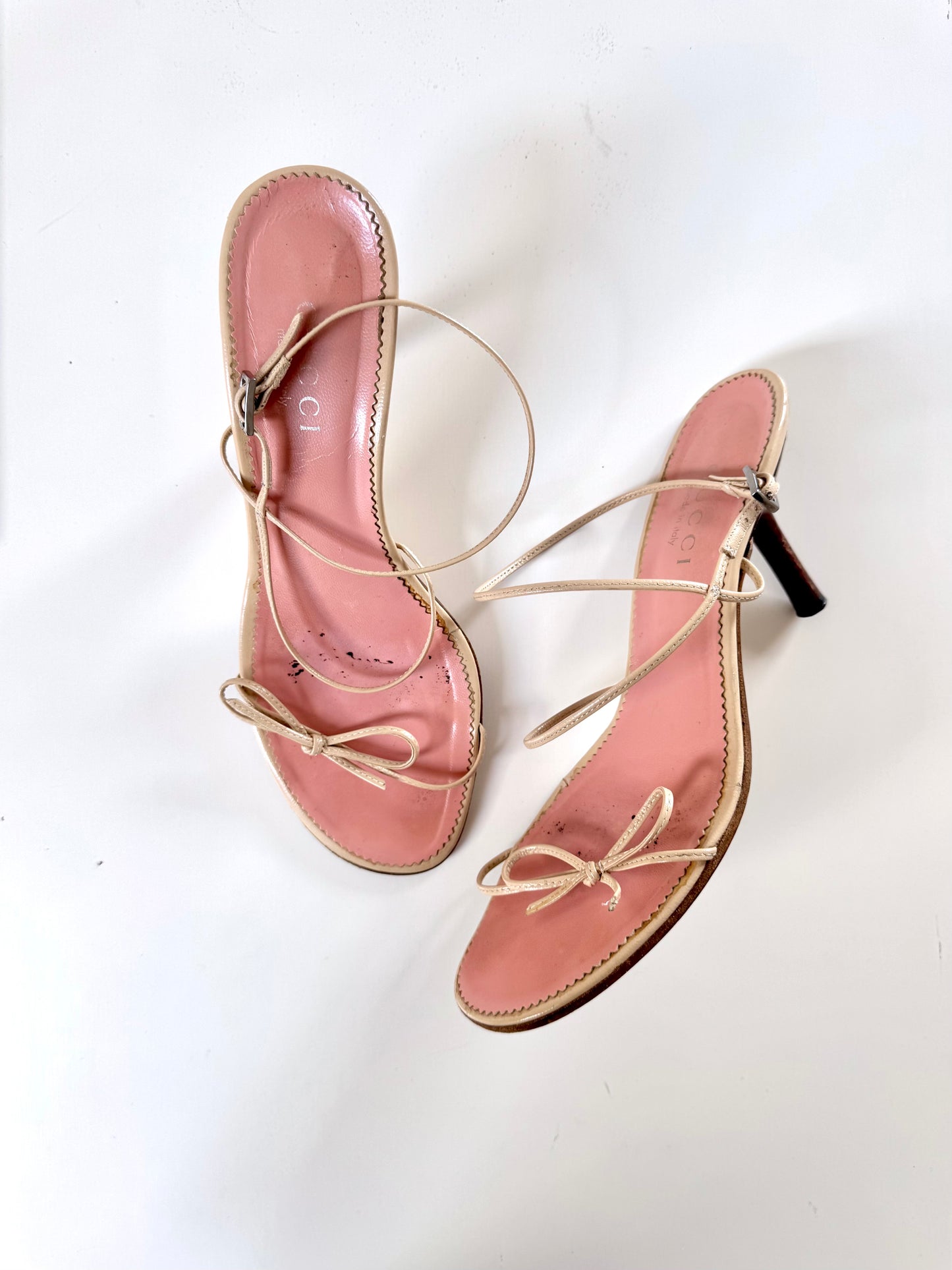 ICONIC Gucci By Tom Ford Bow Heels In Beige Nude (EU 38 - 38,5)