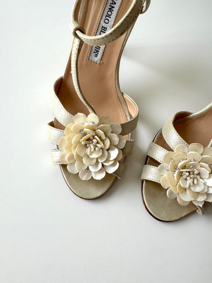 Manolo Blahnik Flower Sandals (EU 38)
