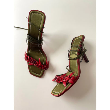 Valentino Garavani Flower Heels Sandals (EU 40 / US 9,5)