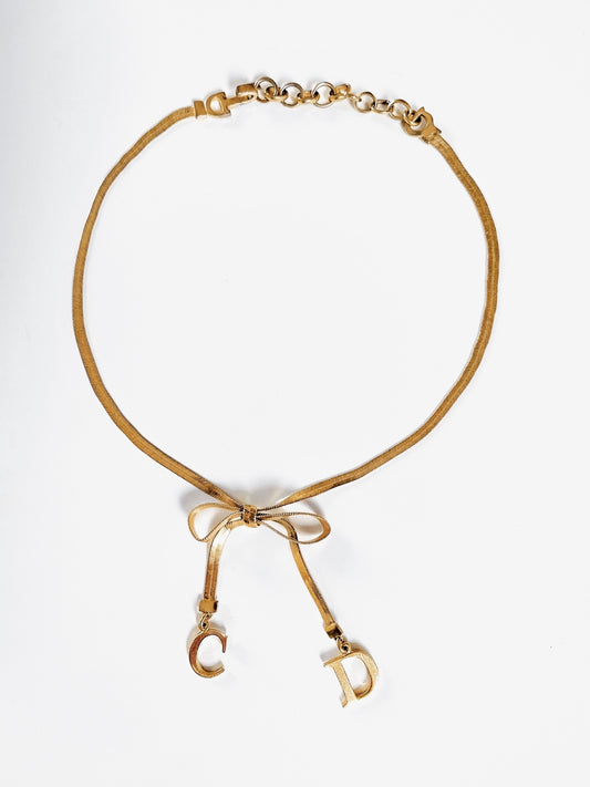 ICONIC Christian Dior CD Gold-plated Bow Ribbon Necklace in Gold