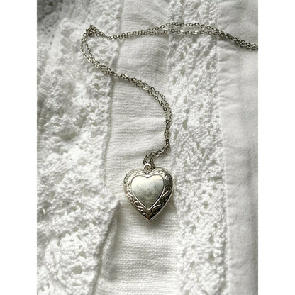 Heart-shaped locket necklace